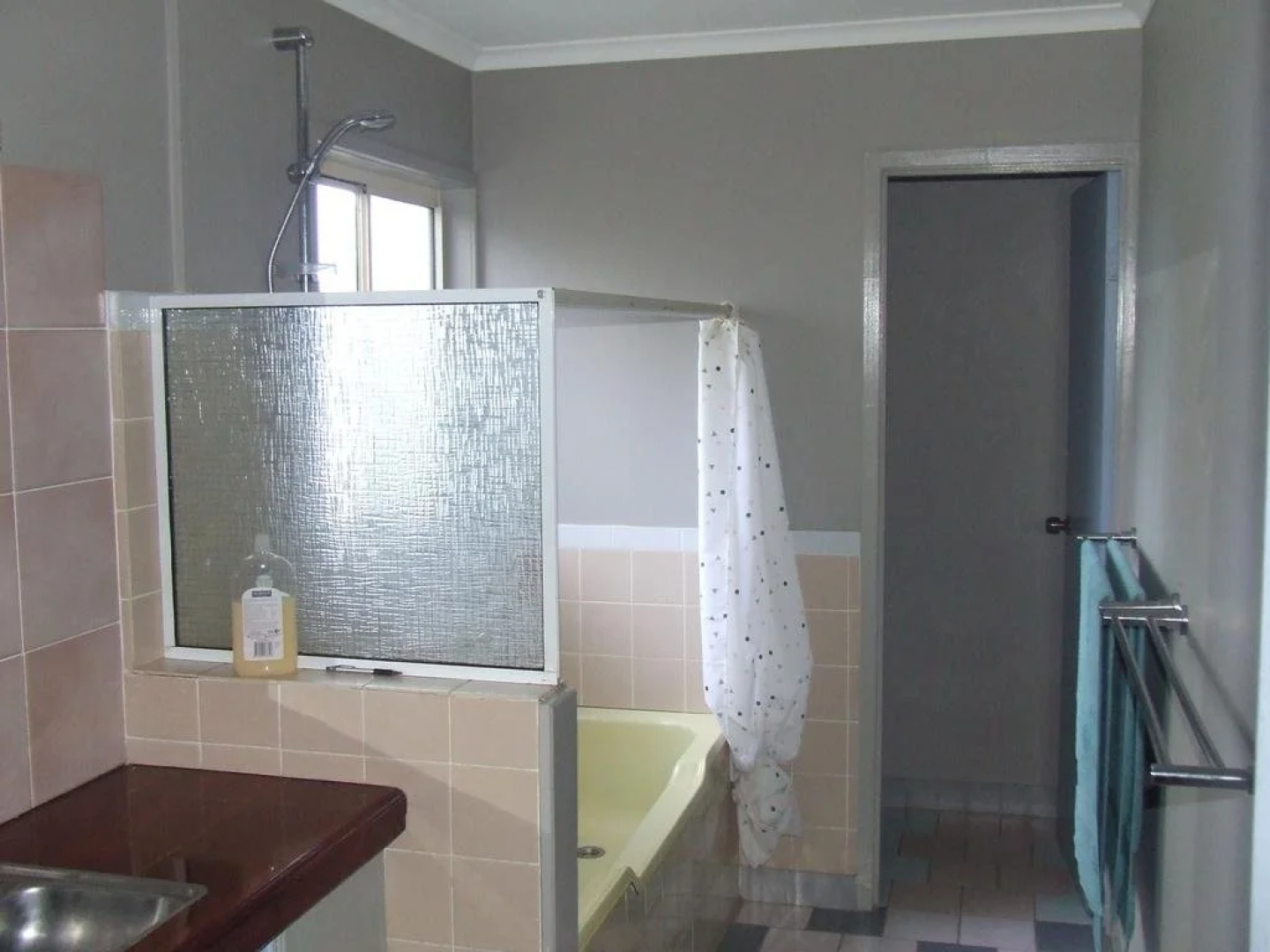 Kiah Country Gardens B&B