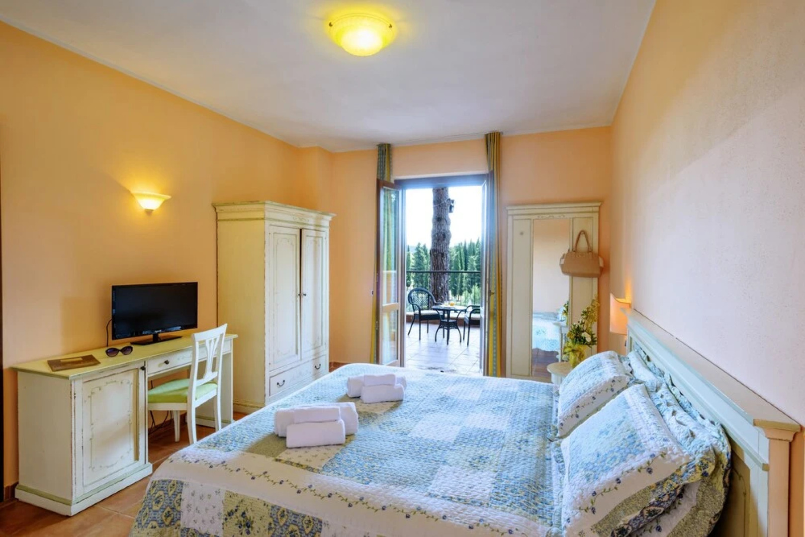 Pian Dei Mucini Resort Il Borgo