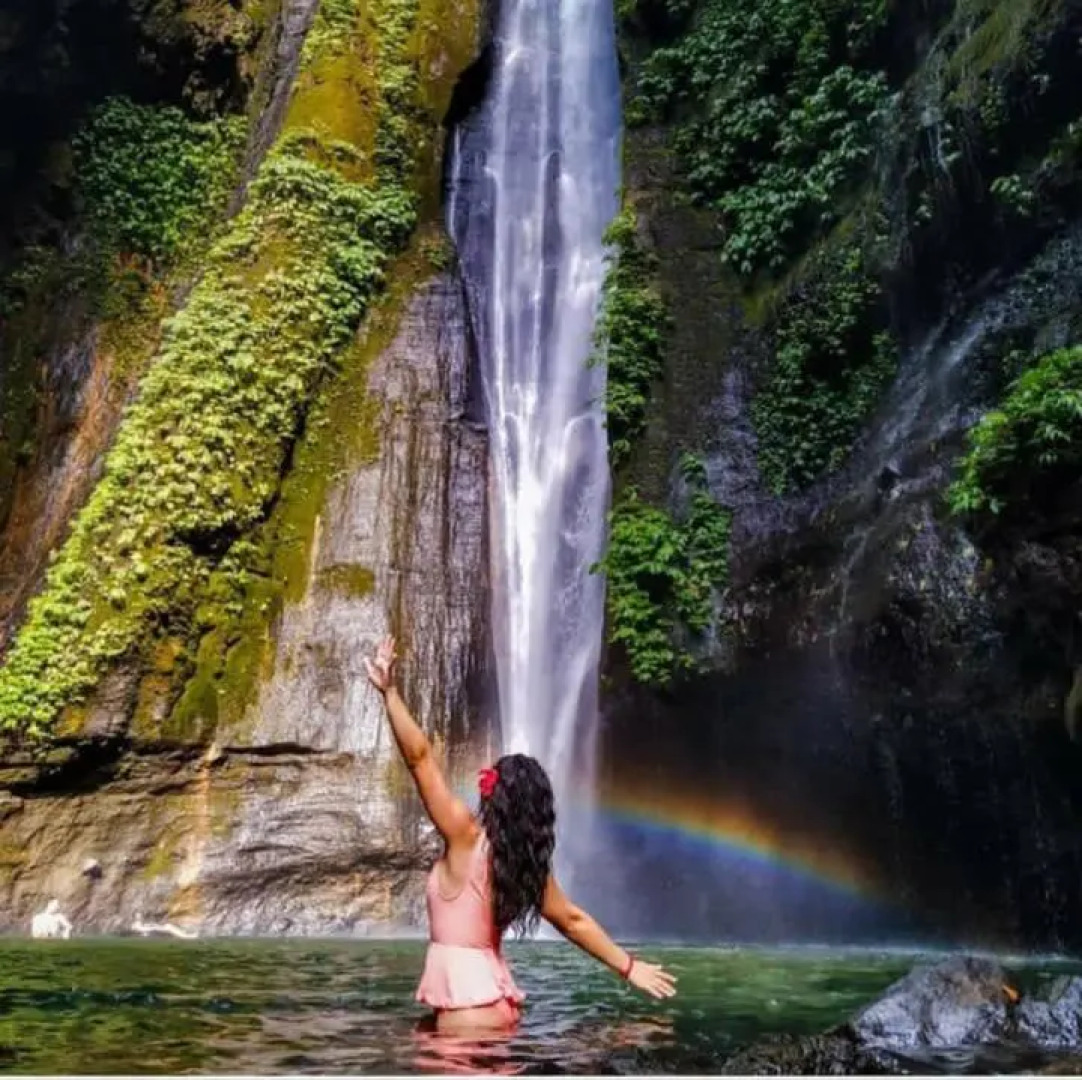 Sekumpul Local House