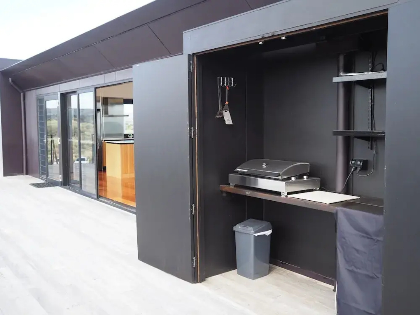 Elements - Freycinet Holiday Houses