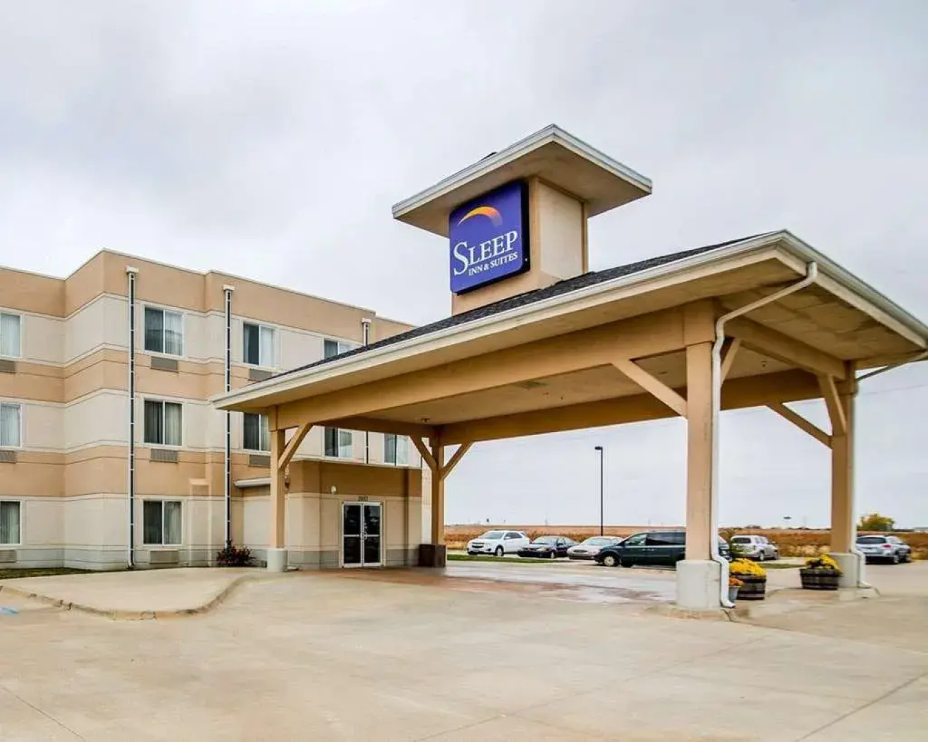 Sleep Inn & Suites