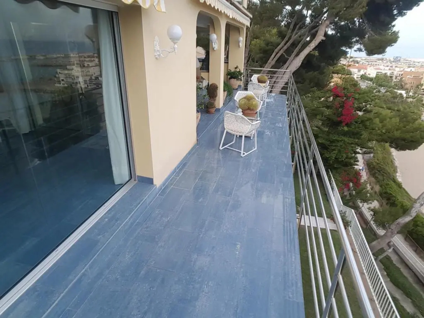 La Estrella Del Mediterraneo