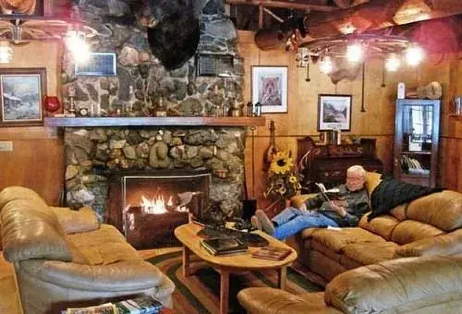 Northern Lights Lodge