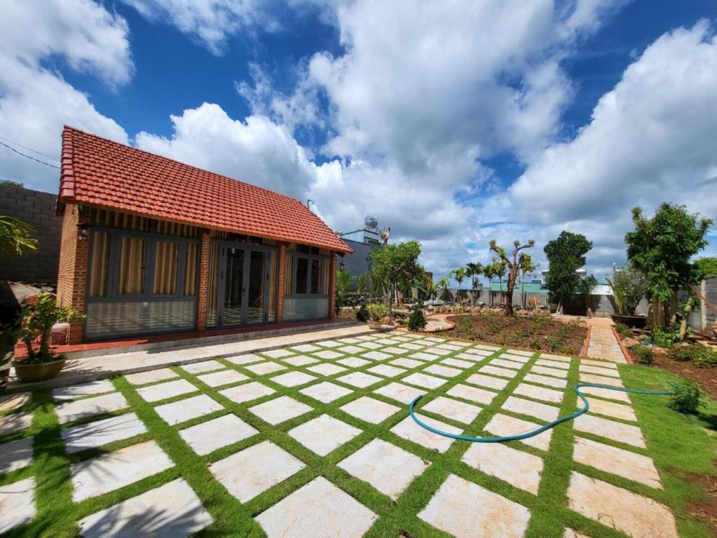 T Farmstay villa and resort at Buon Ma Thuot City