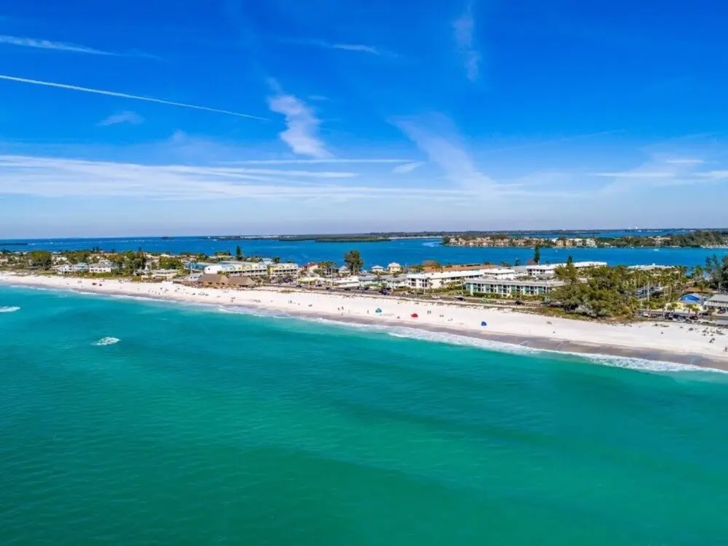 Beach Bay Breeze by Anna Maria