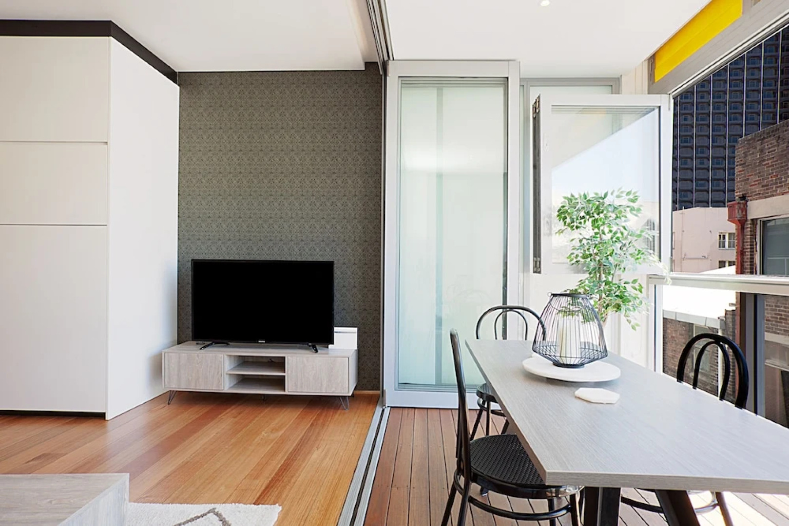 Urban Rest - Riley St