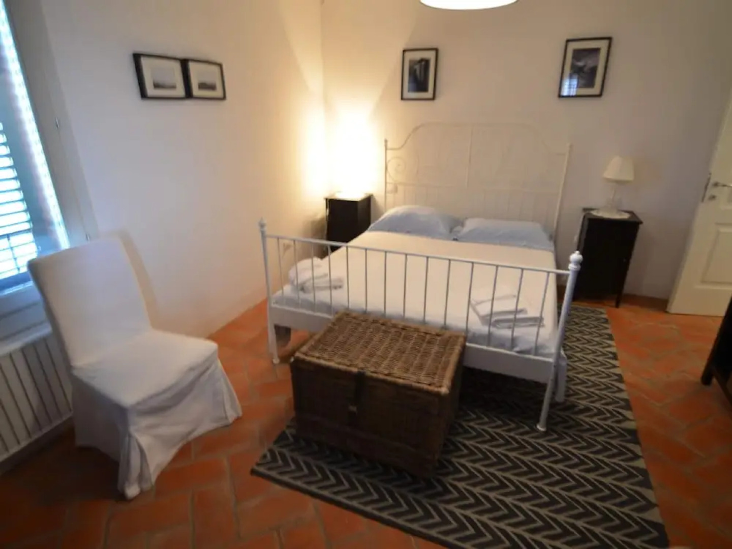 Apartment Amidst Vineyards & Blue Skies