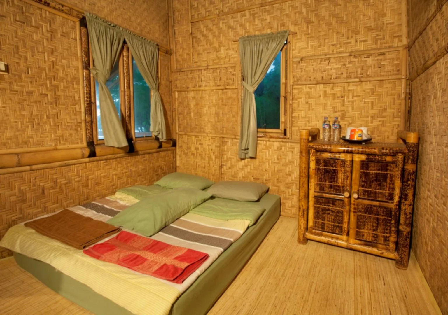 Bumbangku Beach Cottage