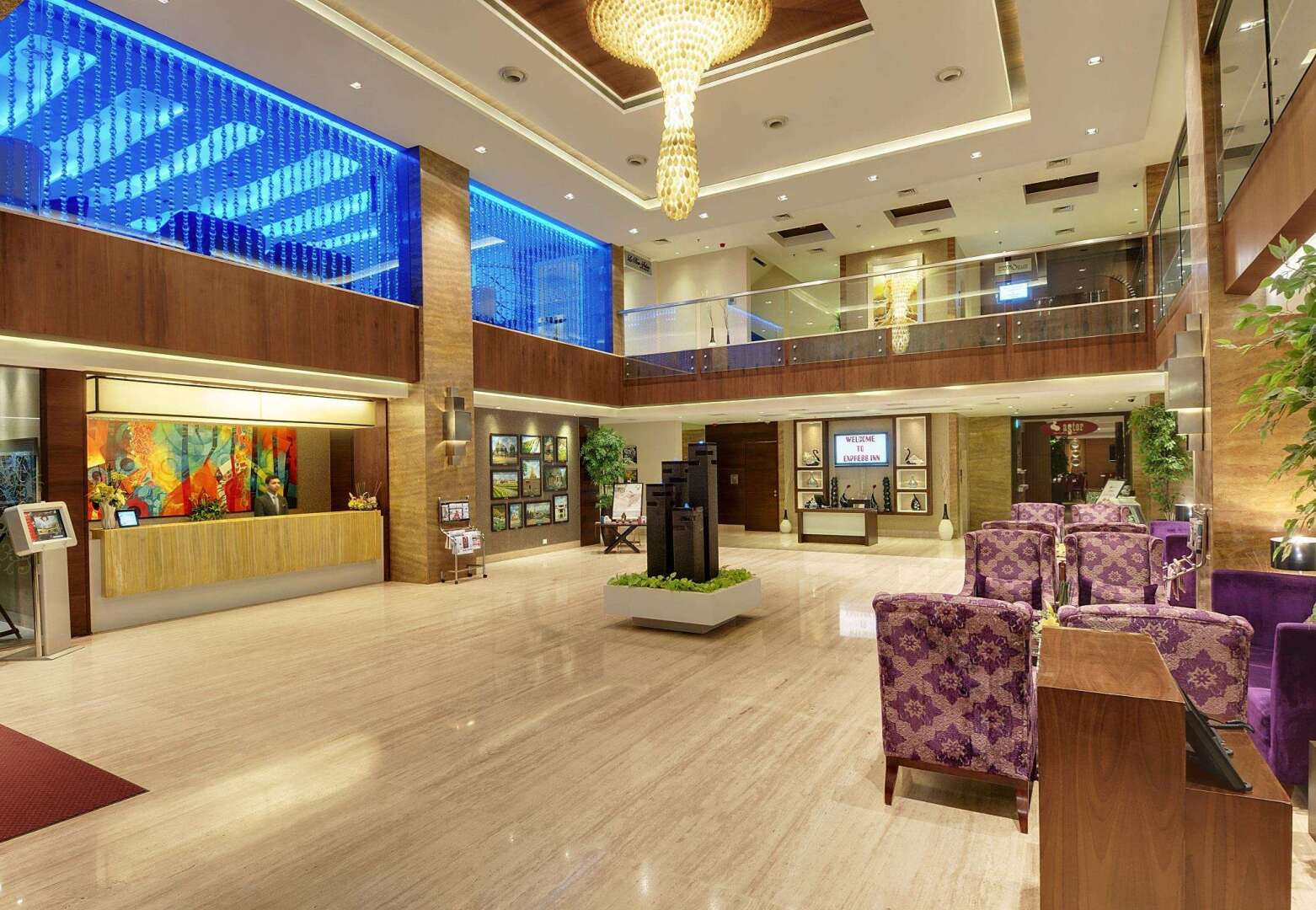 Express Inn The Business Luxury Hotel