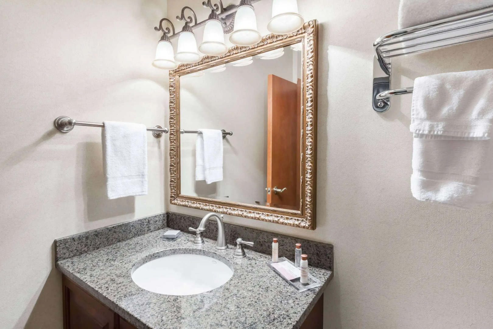 Wingate by Wyndham - Sylvania/Toledo