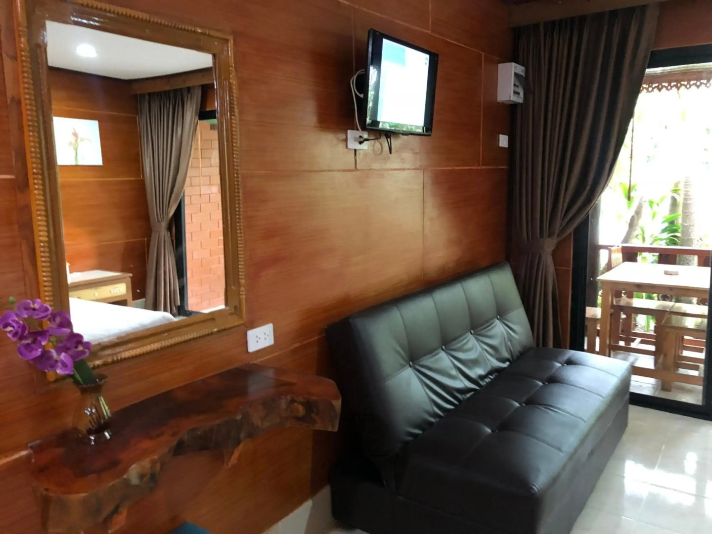 Ruan Mai Sang Ngam Resort