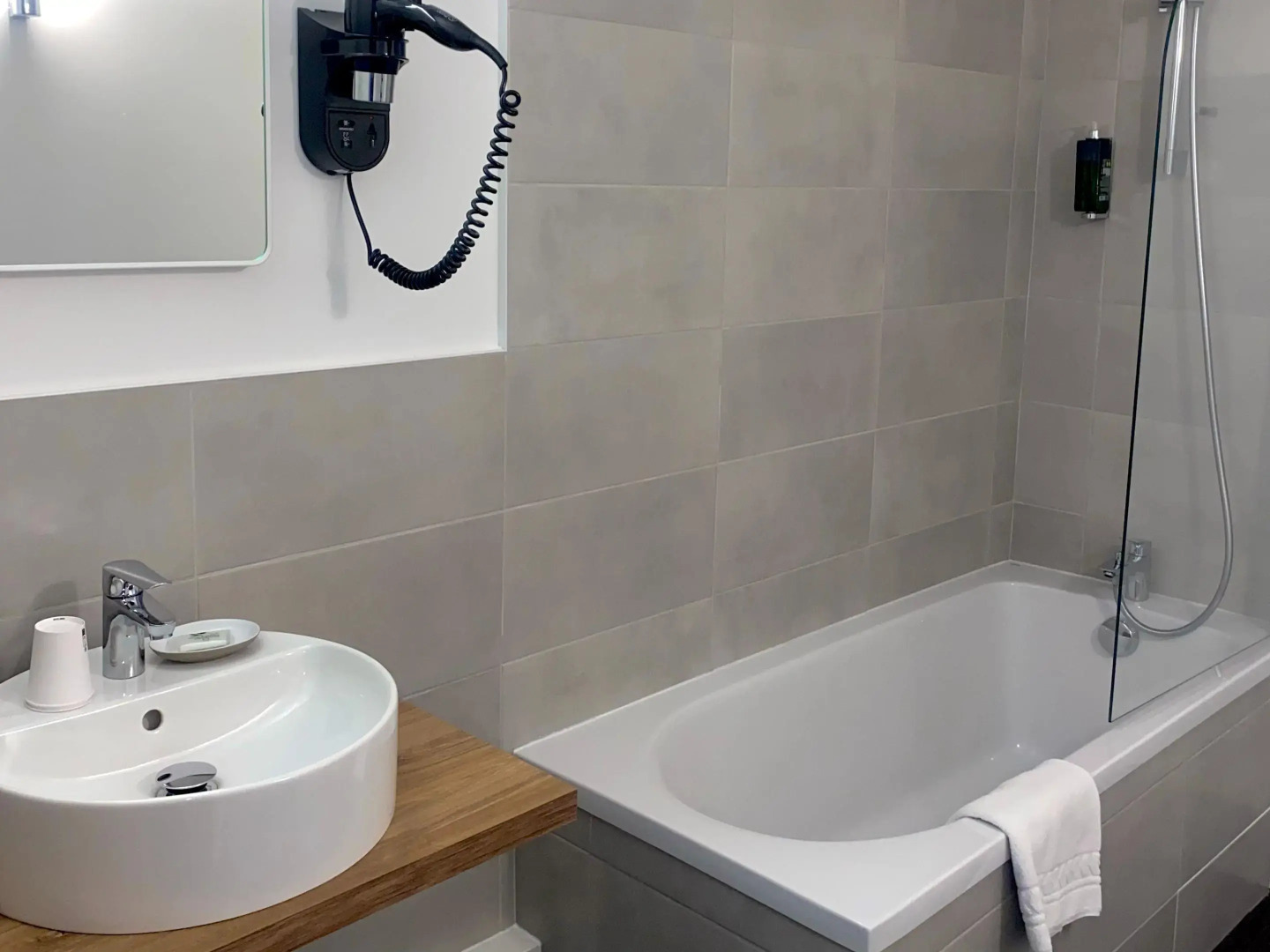 Aka Lodge Lyon Eurexpo Arena Stadium