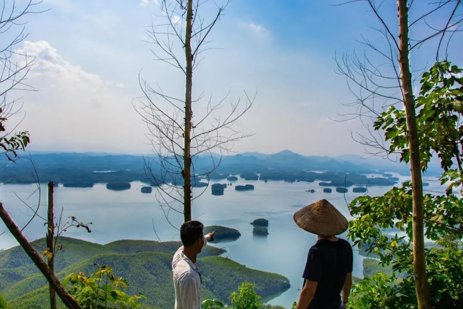 Thac Ba Family Homestay - Hostel