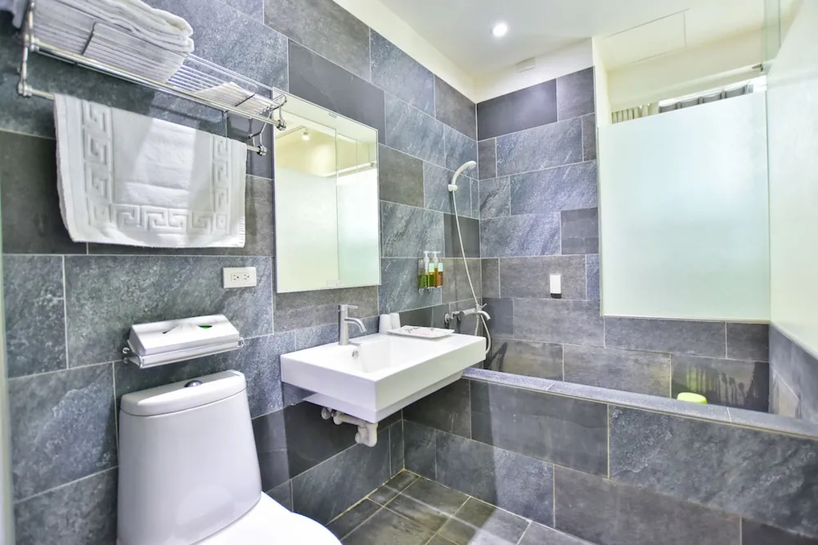 Duoai Mineral Spring