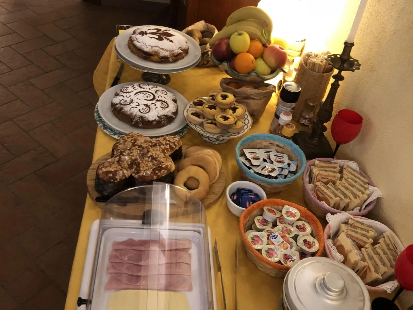 Spacious Cottage in Lucignano with Garden