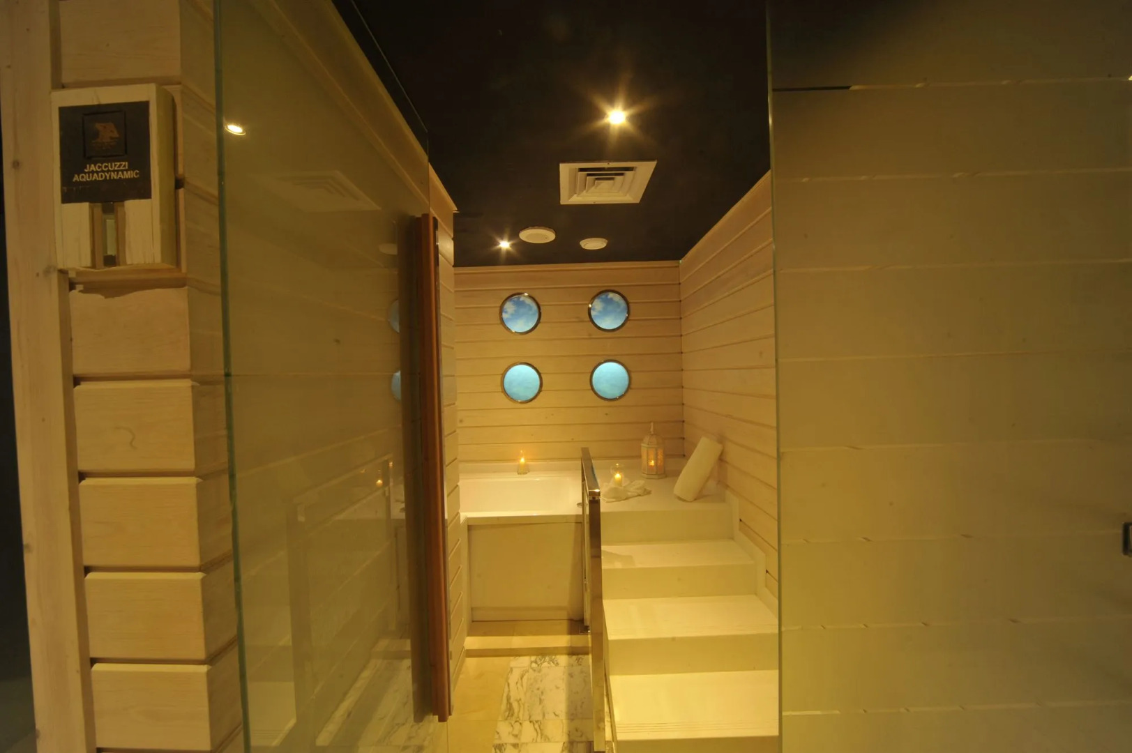 Le Trianon Luxury Hotel & Spa