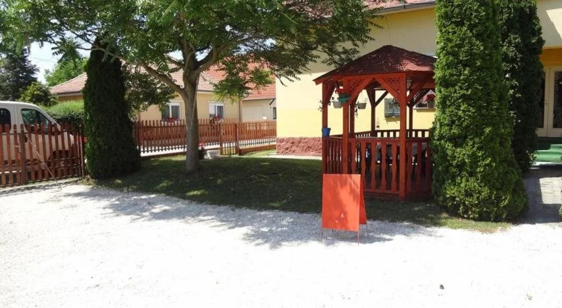 Villa Napsugár