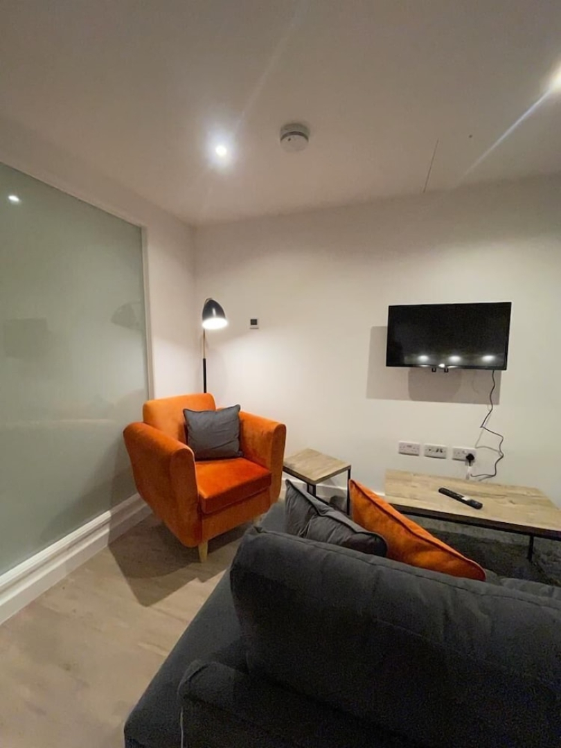 Spectrum House Apartments