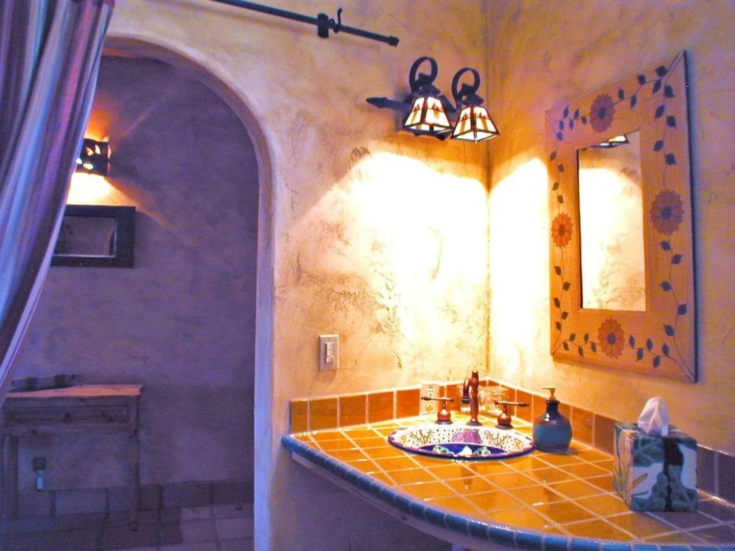 Sirena Vineyard Resort