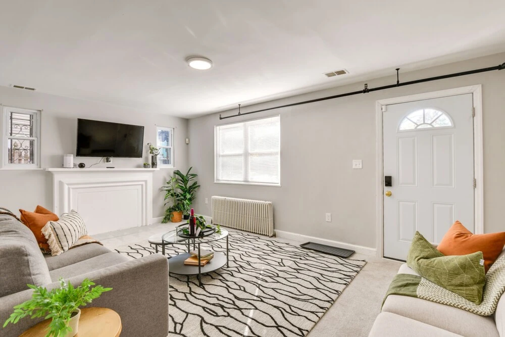 Washington, DC, Area Apartment 8 Mi to Downtown!
