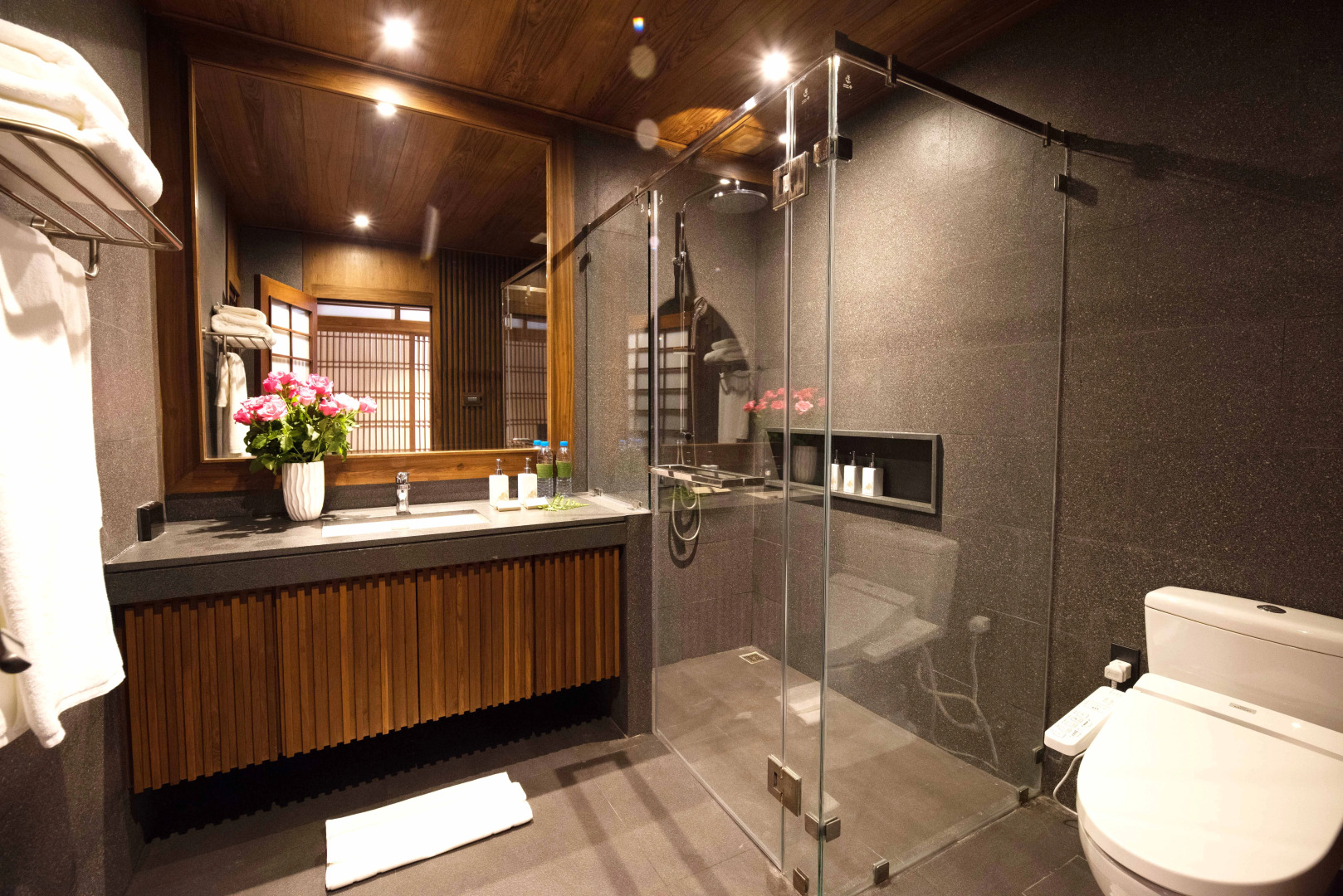 Onsen At Moncham