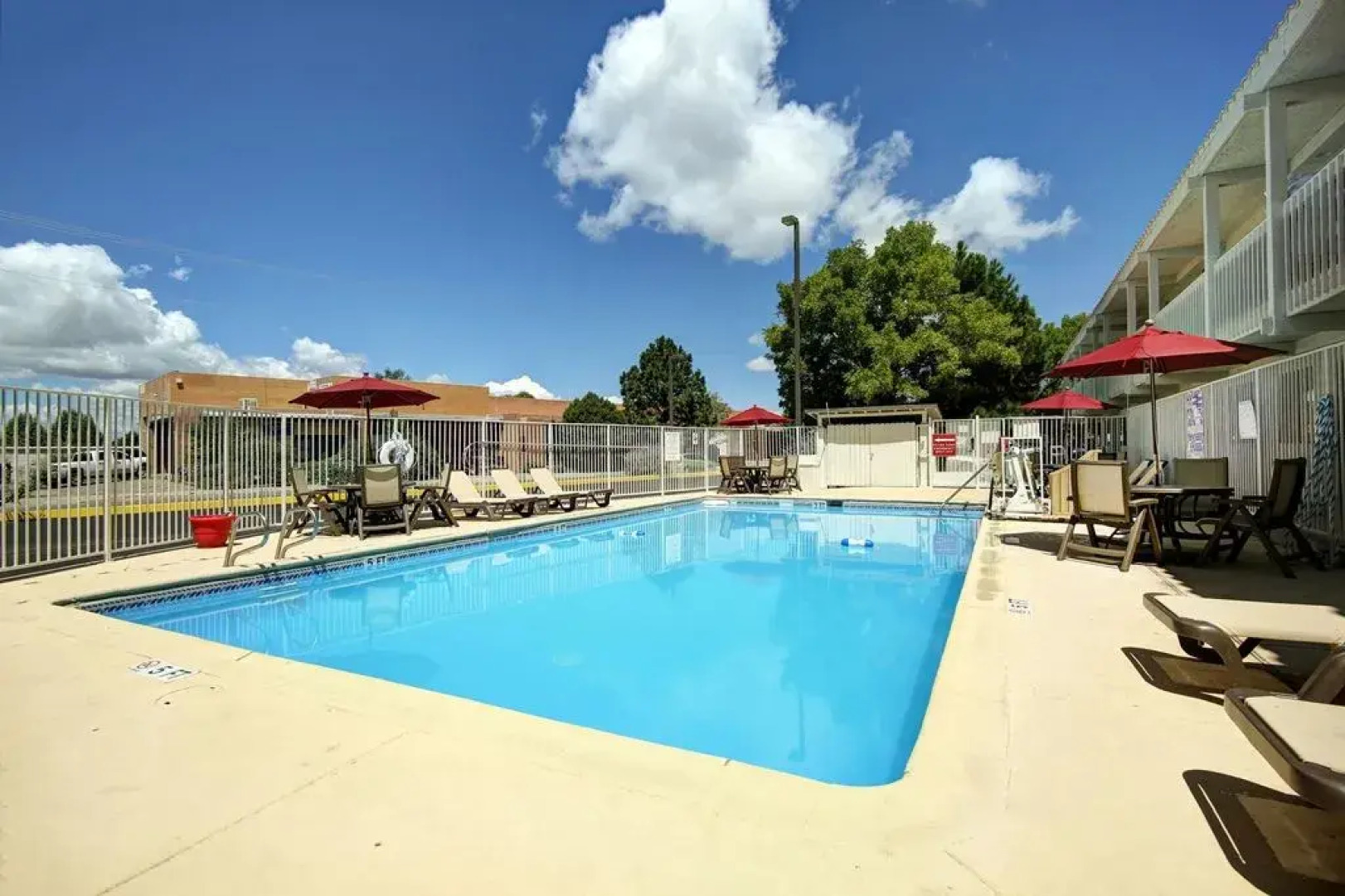 Ramada by Wyndham Santa Fe