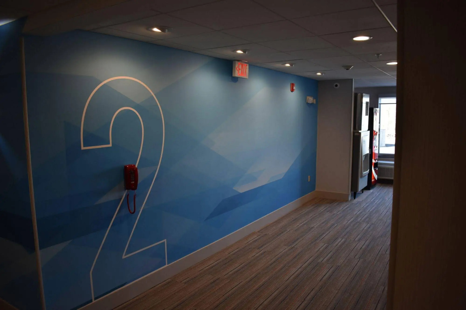 Holiday Inn Express & Suites Parkersburg East by IHG