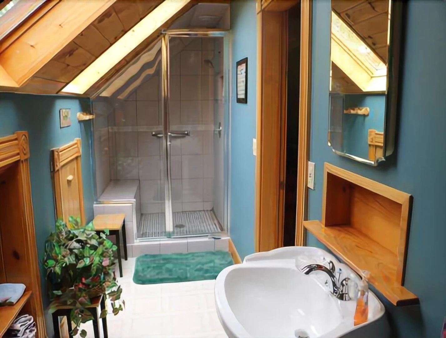 Ocean Garden Estate - Six Bedroom Home