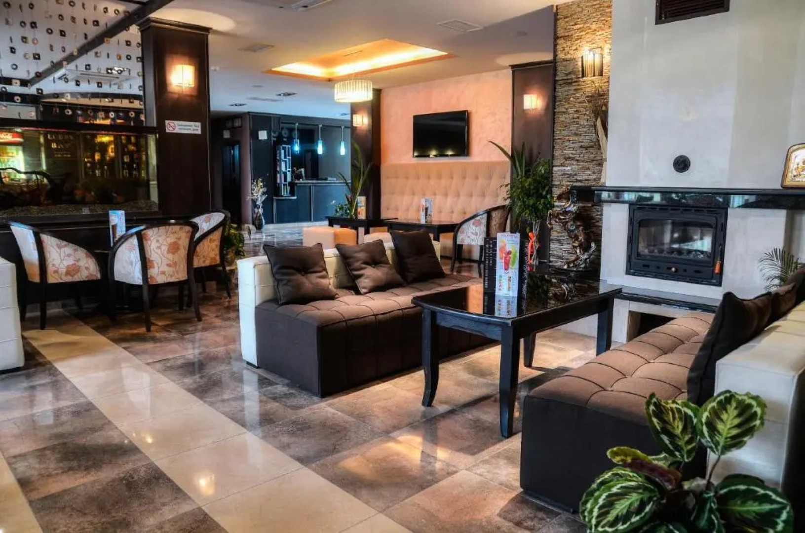 Apartamenten hotel"Alegra"