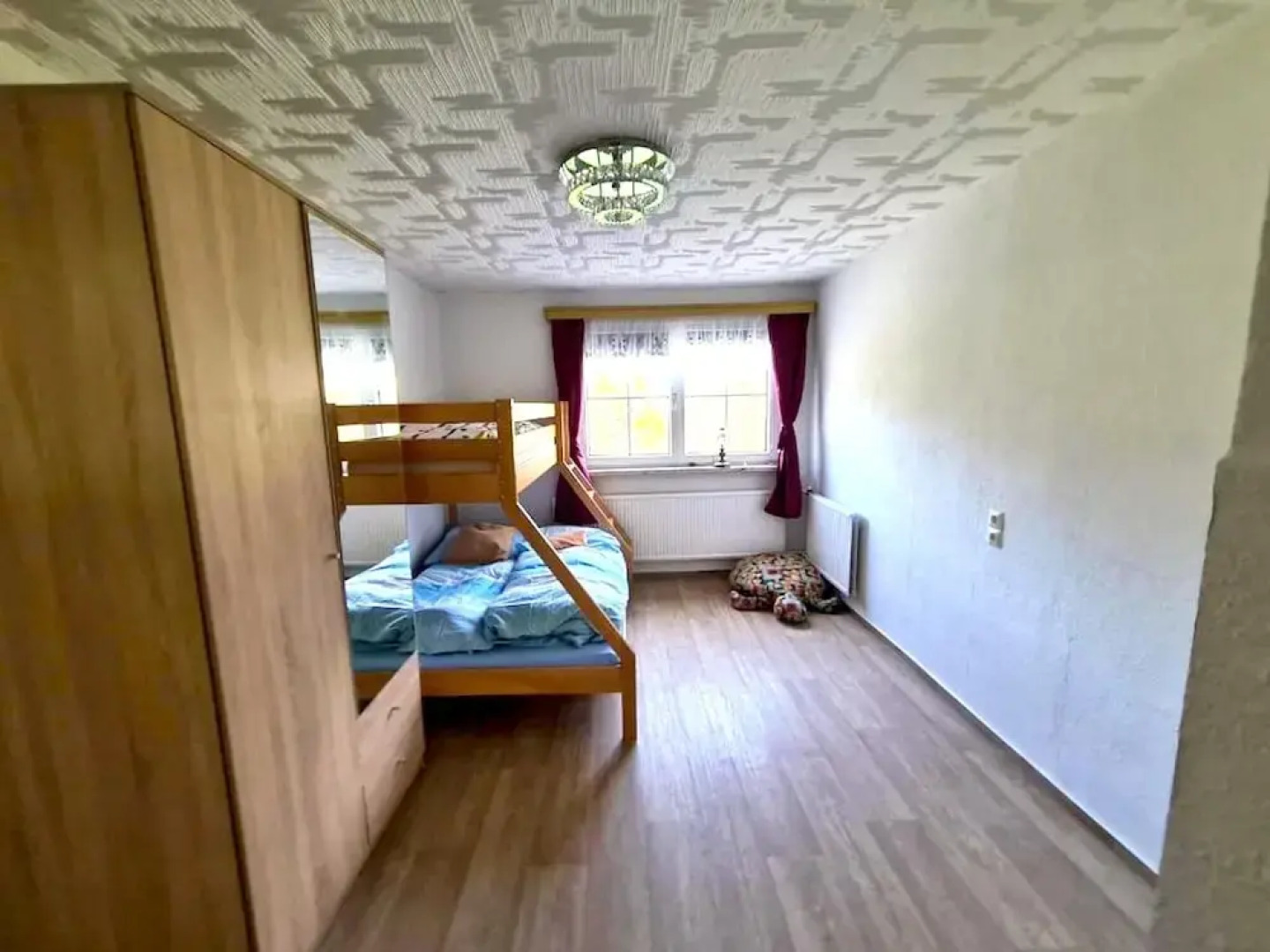 Ferienhaus in Barenstein bei Grunen Hugeln
