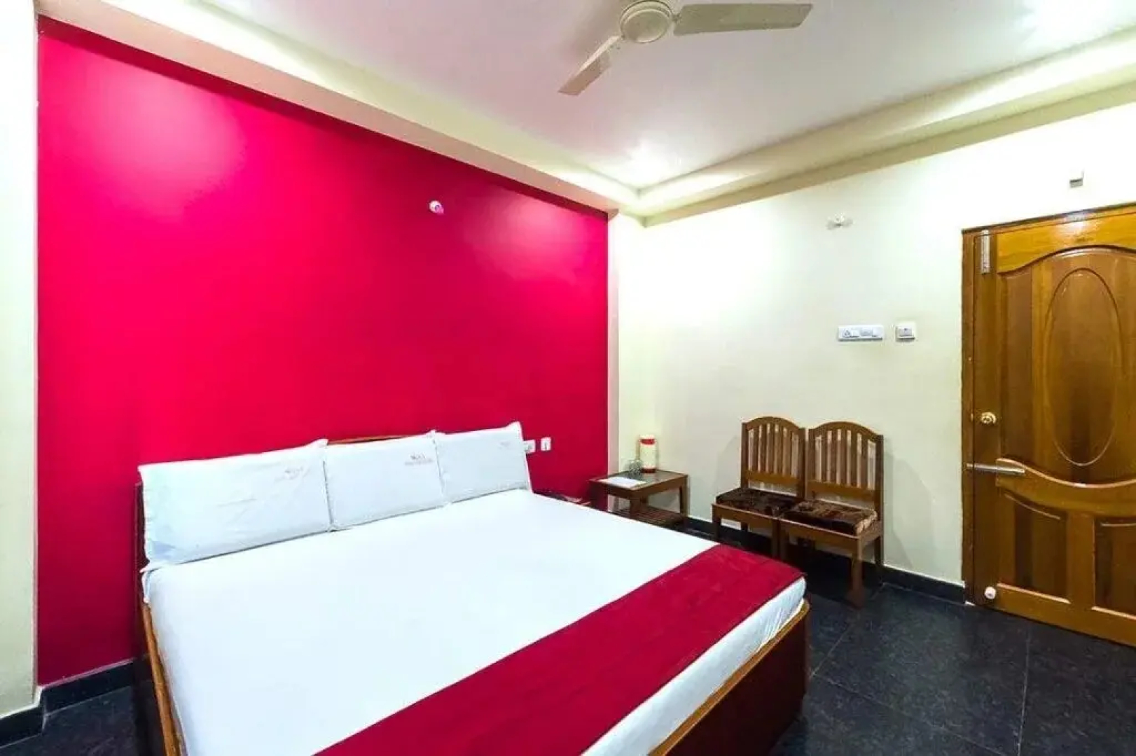 Hotel KSR Grand