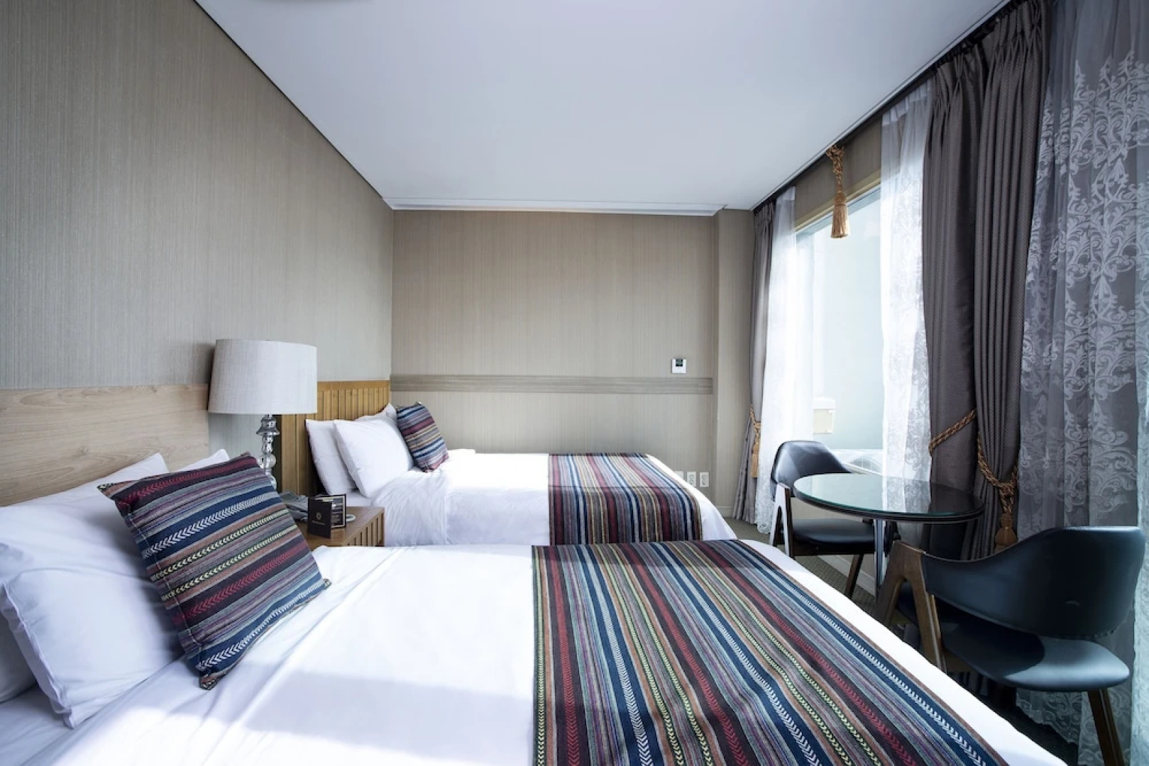 Ritz Plaza Hotel