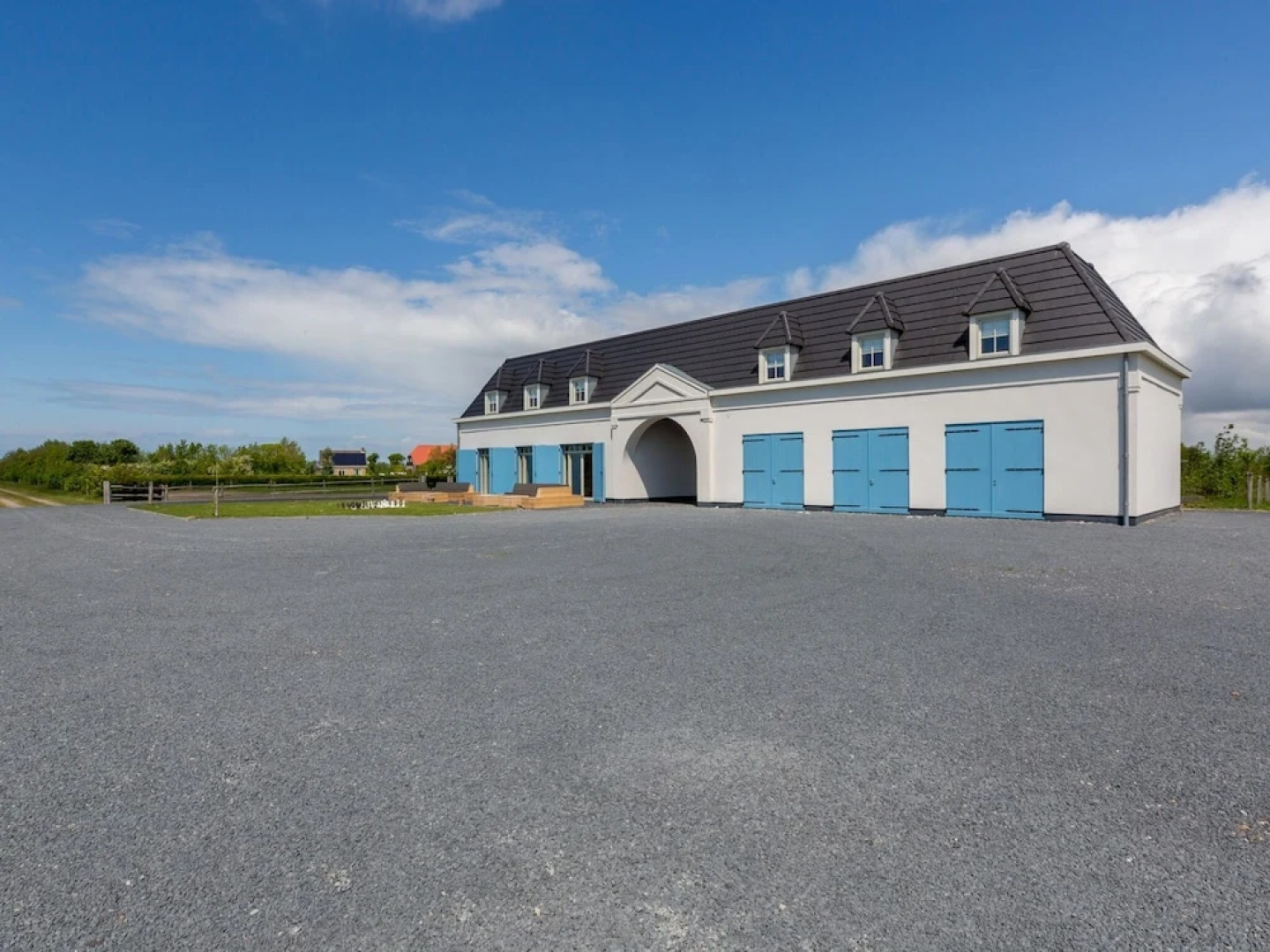 Luxurious Holiday Home in Zoutelande near Sea