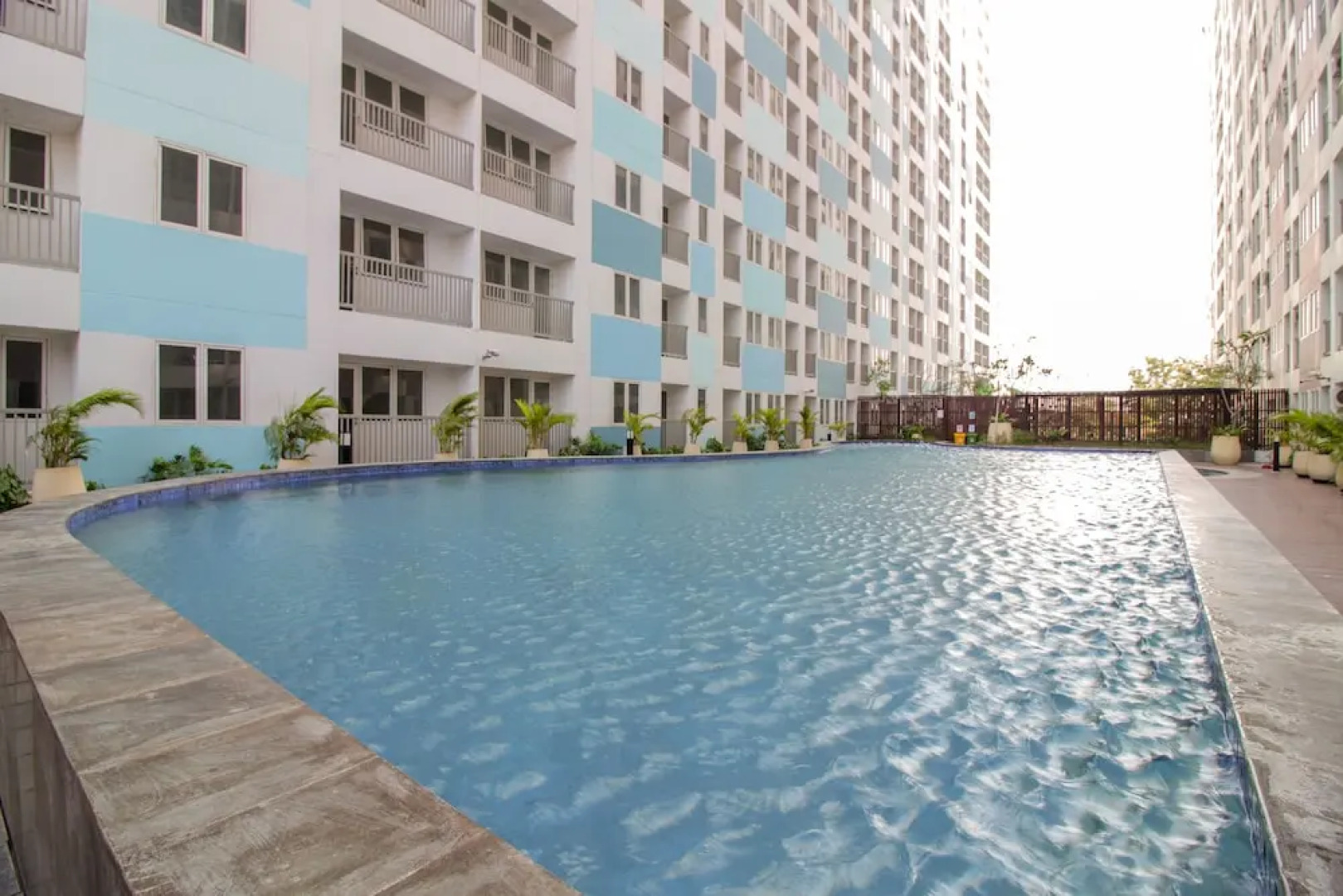 OYO Flagship 1260 Sentraland Karawang