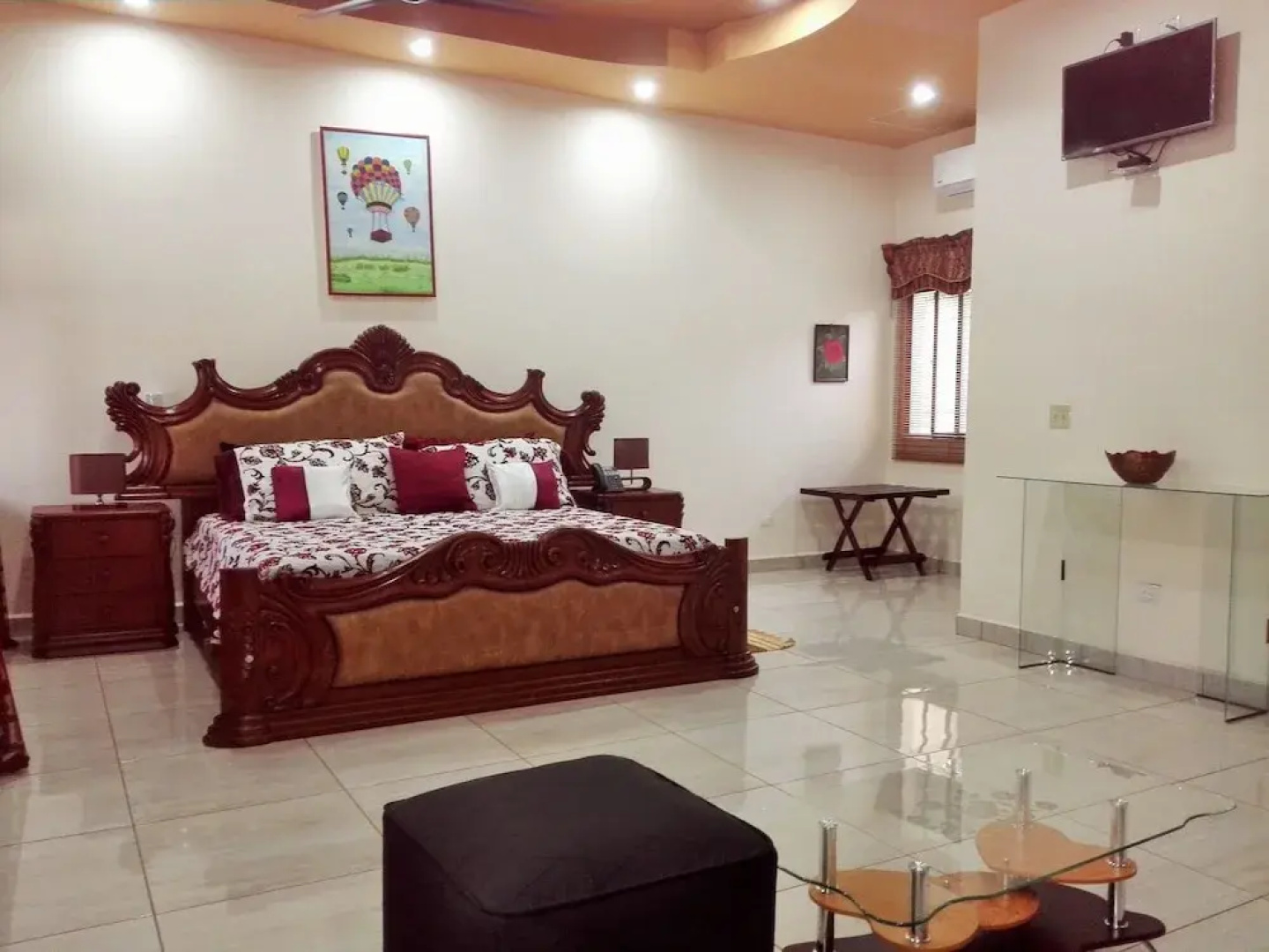 Restaurante, Cigar Bar, Whisky Lounge, Hostal Suite Dos Visiones