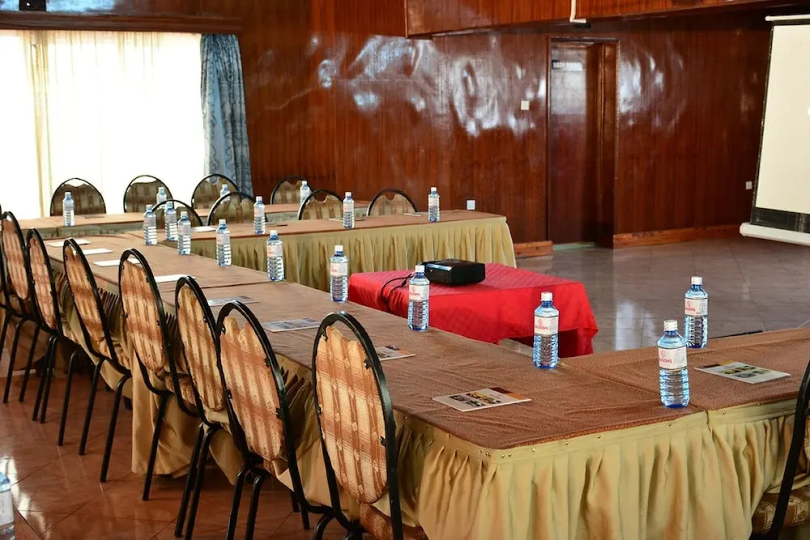 Seasons Narok Hotel