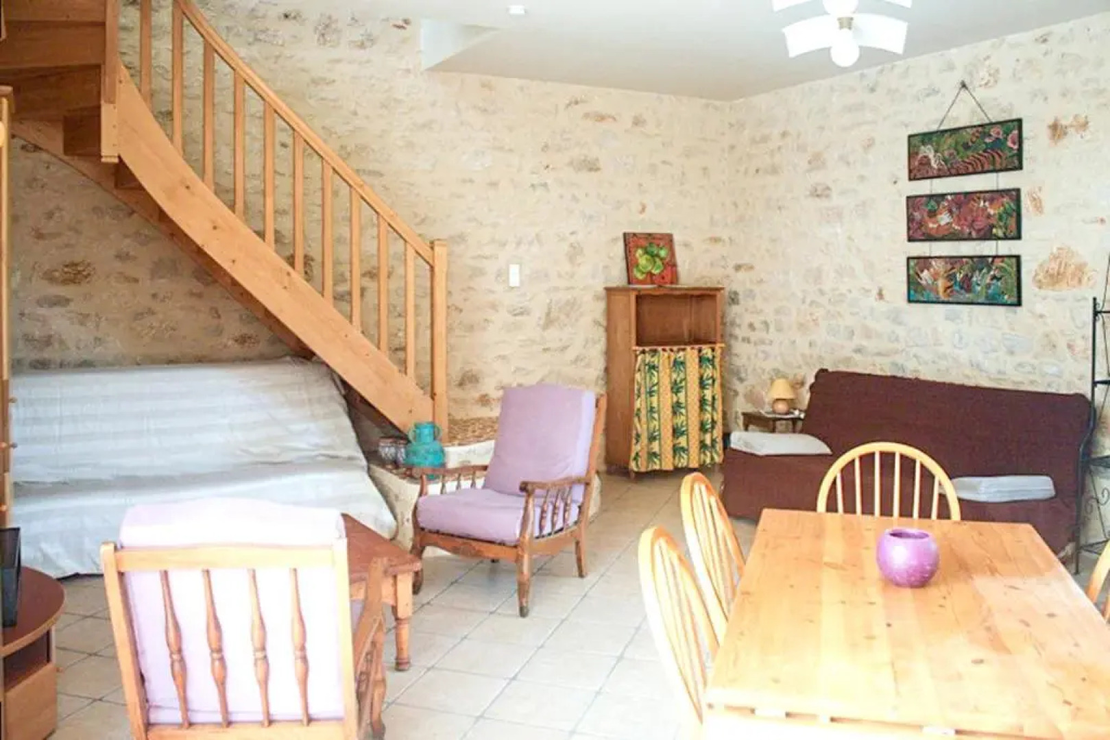 Maison de 2 chambres avec piscine partagee jardin clos et wifi a Duravel