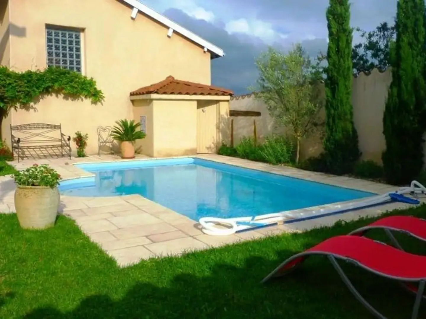 Au Coeur Du Beaujolais