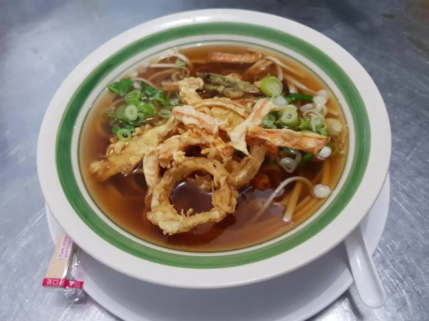 White Summerville Tourist Inn