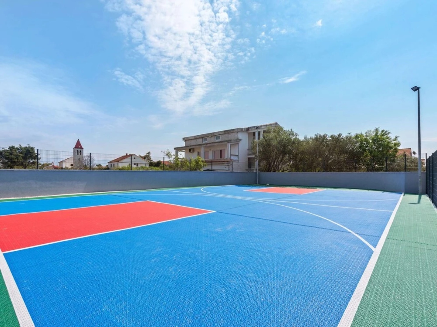 Holiday Home in Vir With Bubble Bath