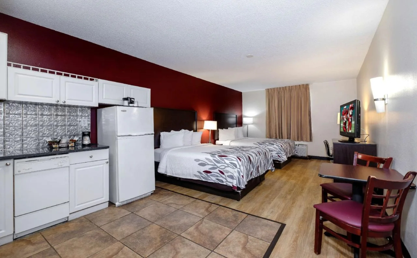 Red Roof Inn & Suites Jacksonville, NC