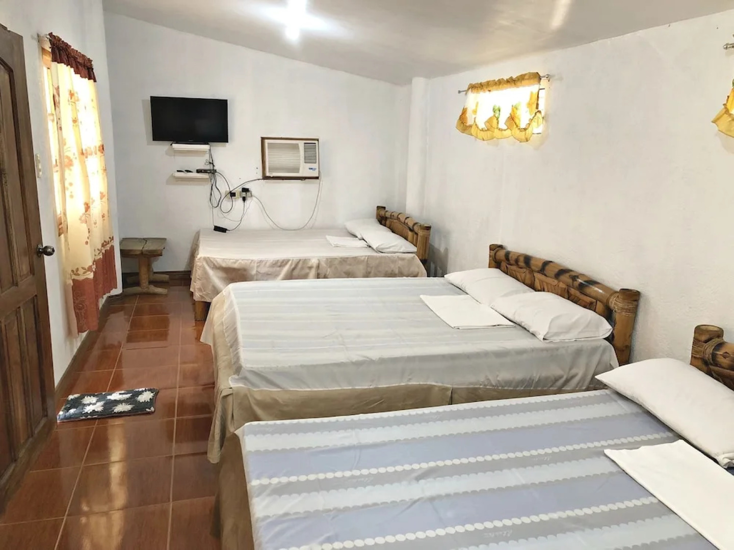 The Pelican's Resort