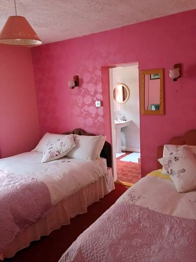 Eriu Lodge