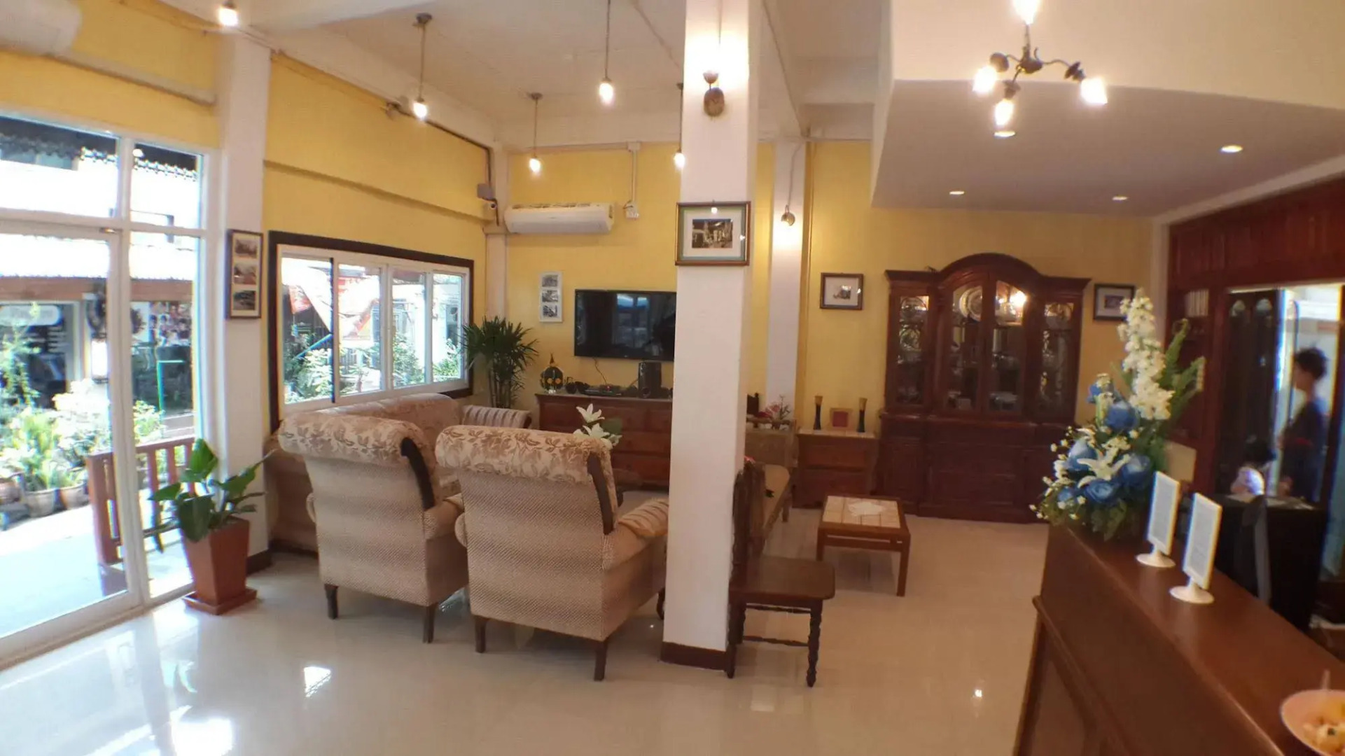 Bangkok Check Inn - Hostel