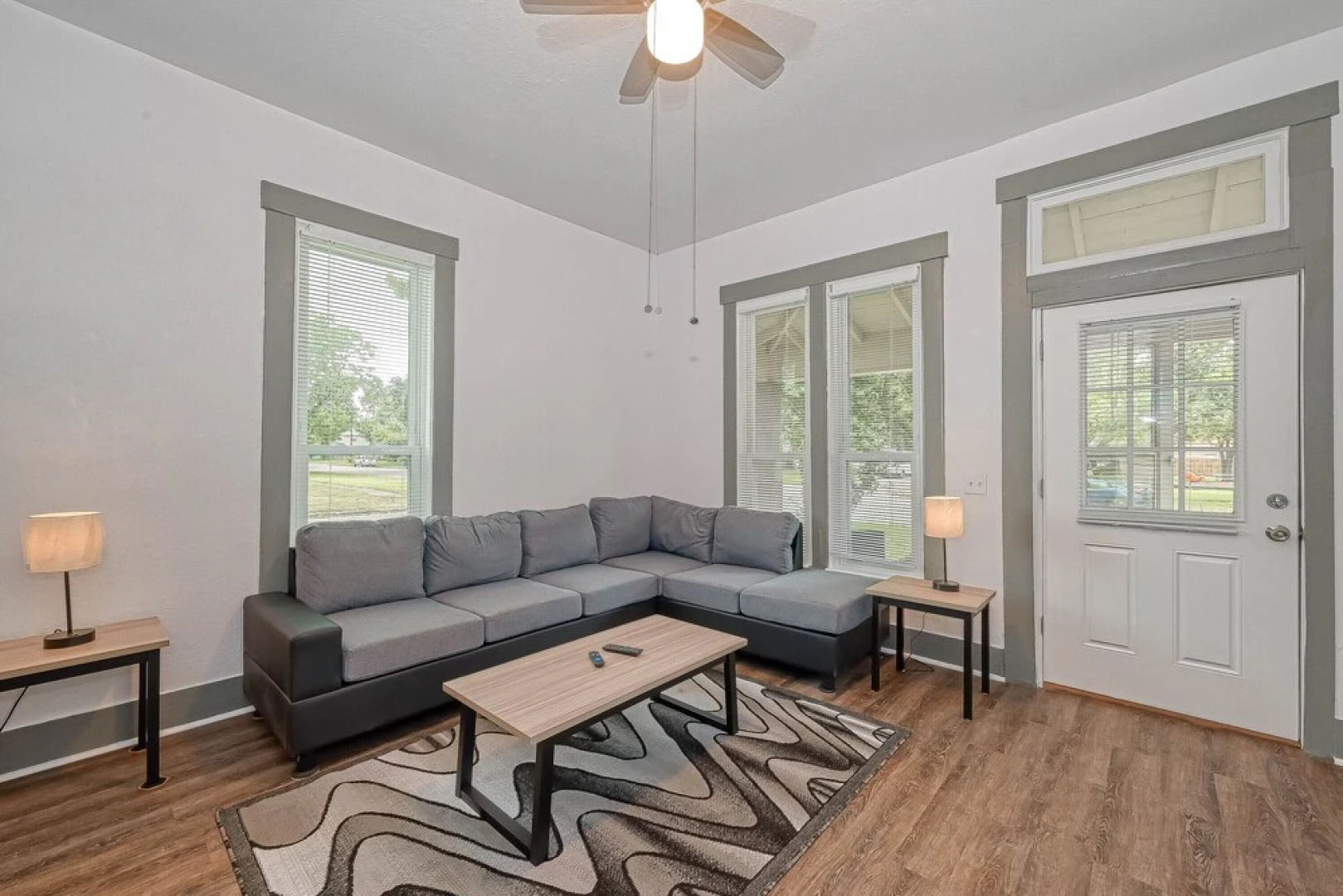 New Listing! Chillaxing in Texas City, Minimalist Home, Wifi, Close to Texas Museum