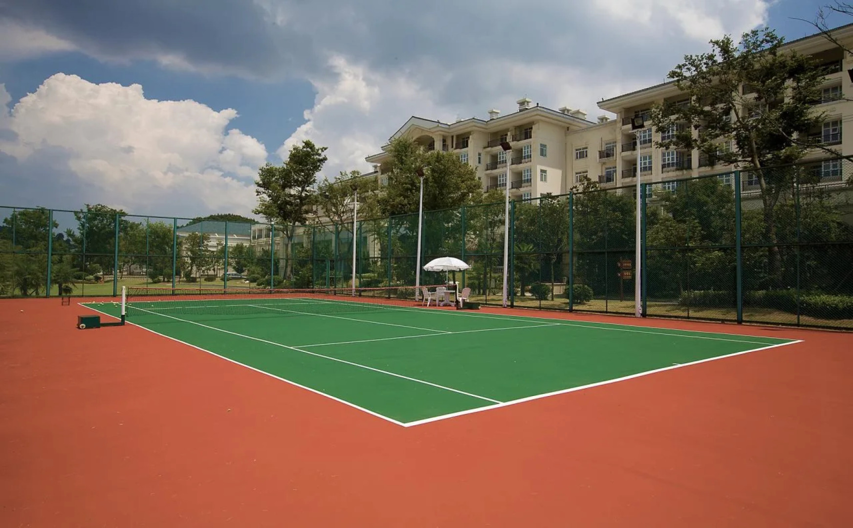 Zhangjiajie Country Garden Phoenix Suites Hotel