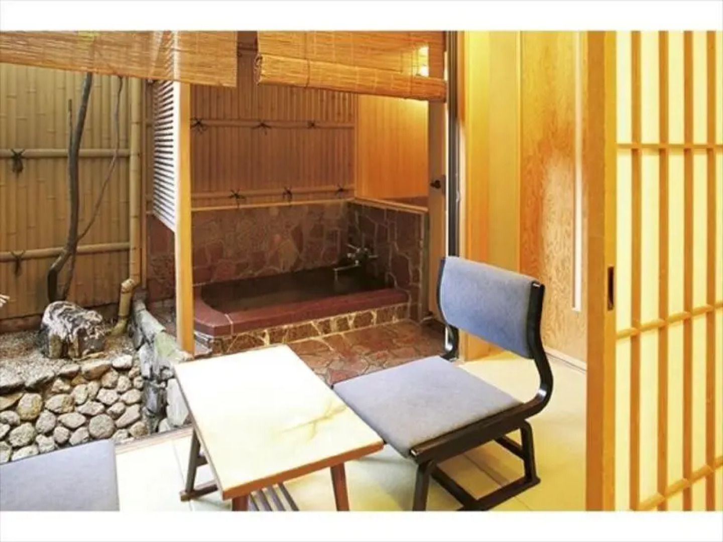 Sennen no yu Koman Ryokan