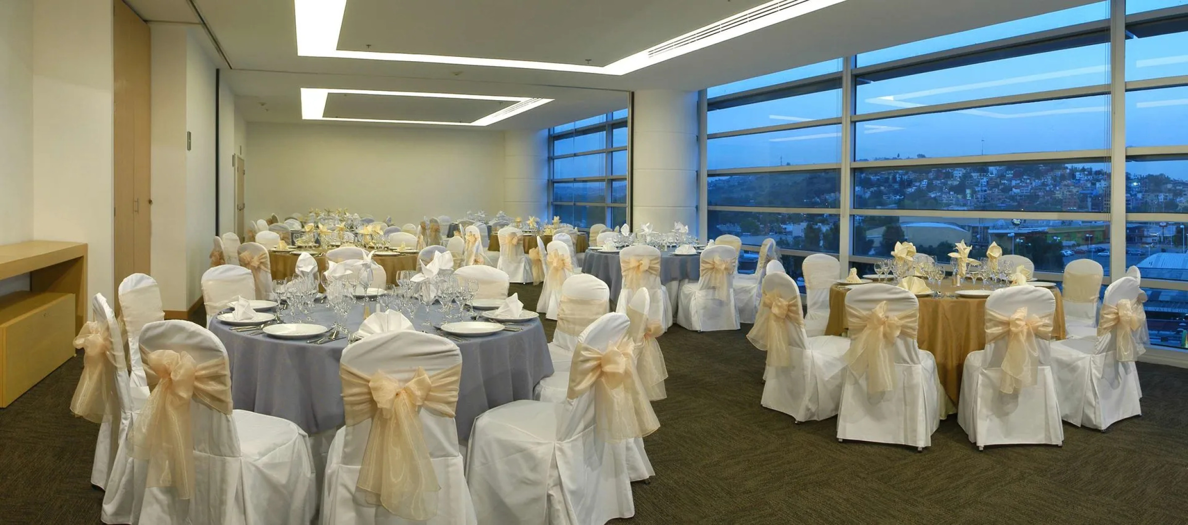 NH Mexico City Valle Dorado