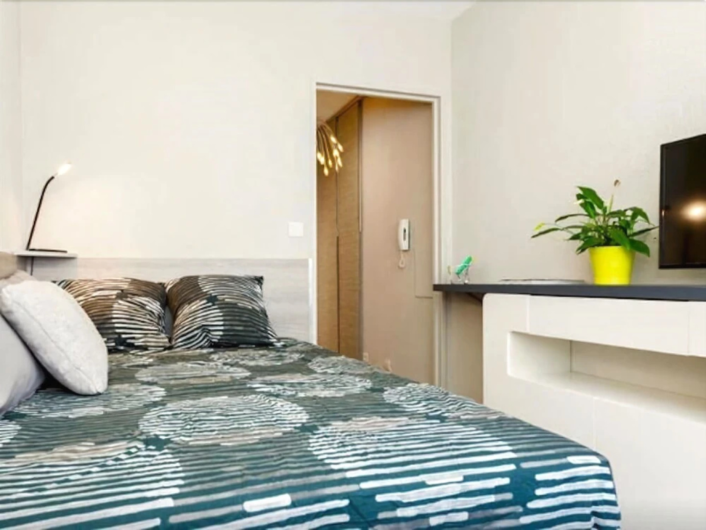 Studio Vue Palais des Papes