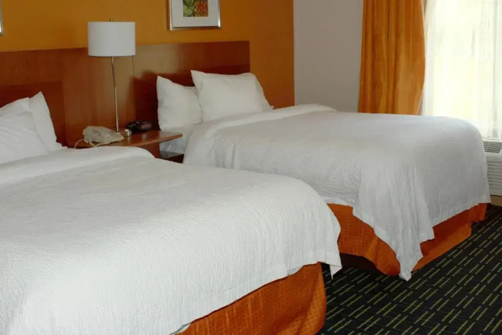 Fairfield Inn & Suites Fairmont